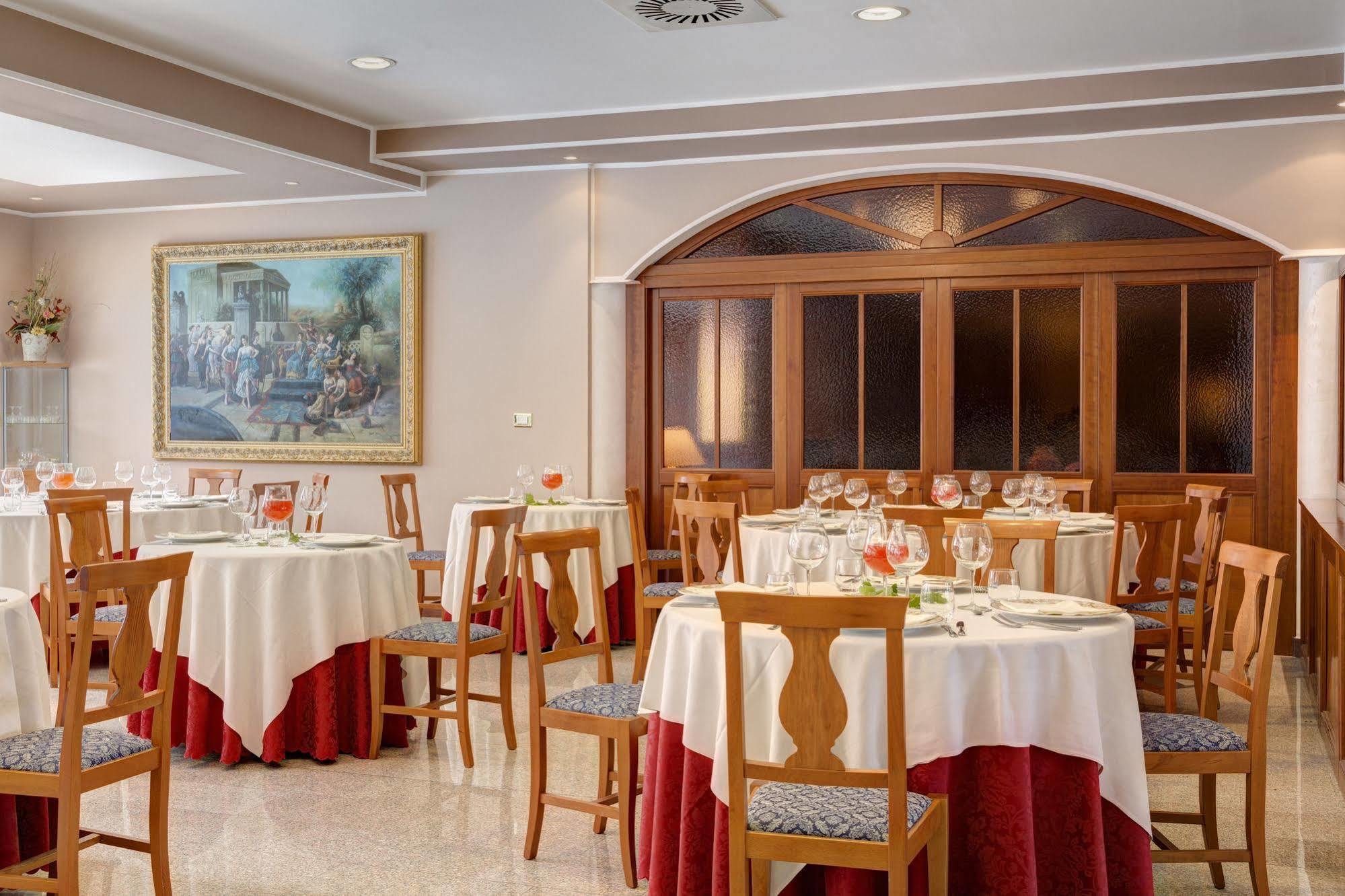 Hotel Santamaria Santa Maria  Buitenkant foto