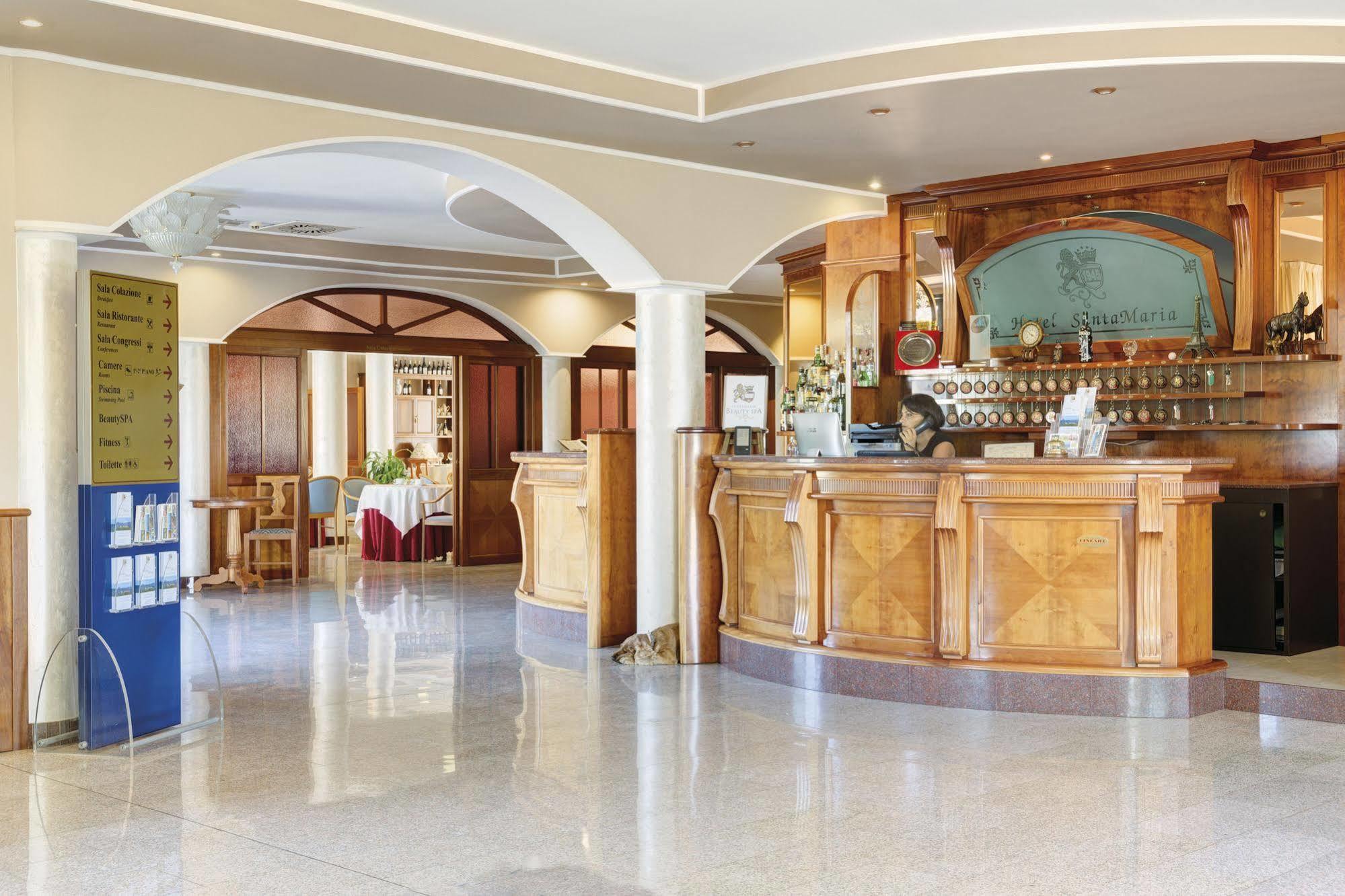 Hotel Santamaria Santa Maria  Buitenkant foto